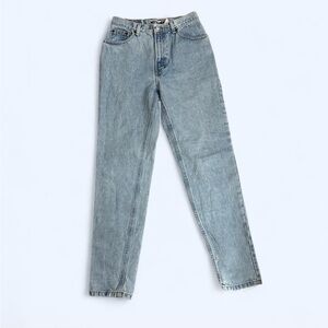 Vintage GAP 1990s Classic Blue Denim Mom Jeans